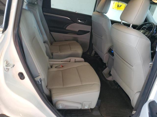 Photo 11 from auction – 2017 TOYOTA HIGHLANDER LIMITED with VIN 5TDDZRFH1HS436857