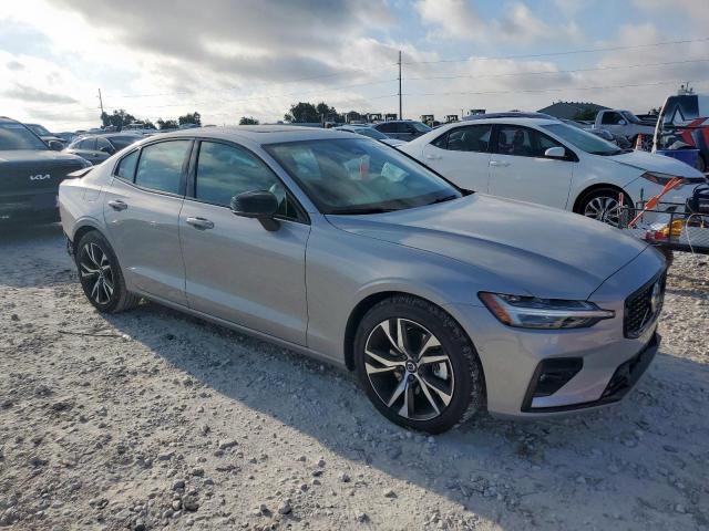 Photo 4 from auction – 2025 VOLVO S60 PLUS with VIN 7JRL12FC2SG367288