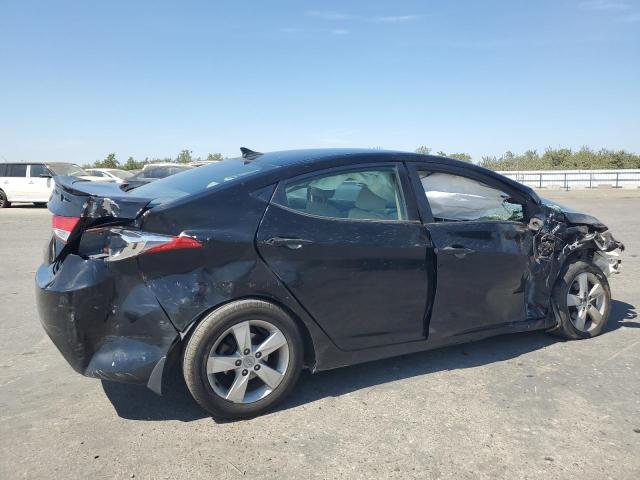 Photo 3 from auction – 2013 HYUNDAI ELANTRA GL with VIN KMHDH4AE8DU530643