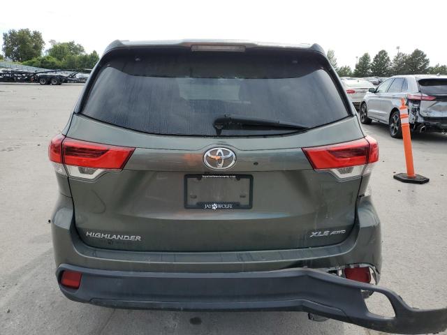 Foto 6 de la subasta – 2018 TOYOTA HIGHLANDER con VIN 5TDJZRFH4JS804778