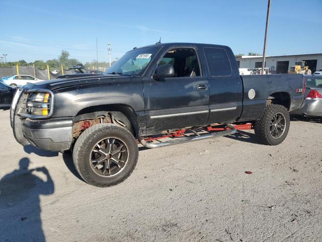CHEVROLET SILVERADO 2004 with VIN 1GCEK19T74E257426 - Photo from auction