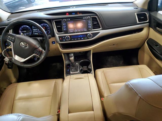 Photo 8 from auction – 2019 TOYOTA HIGHLANDER with VIN 5TDKZRFH7KS329522