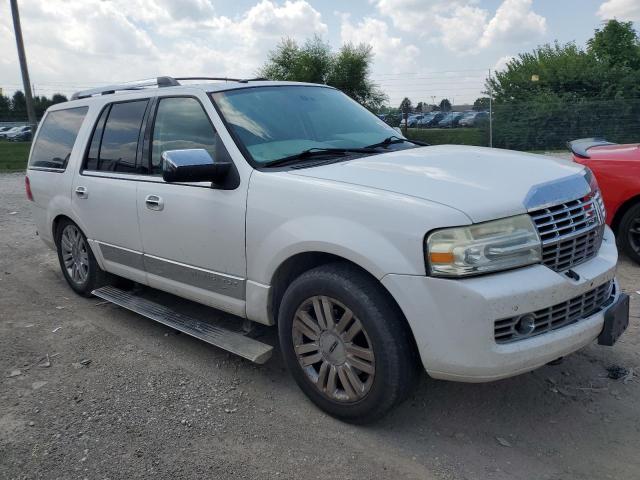 Photo 4 from auction – 2011 LINCOLN NAVIGATOR with VIN 5LMJJ2J55BEJ01668