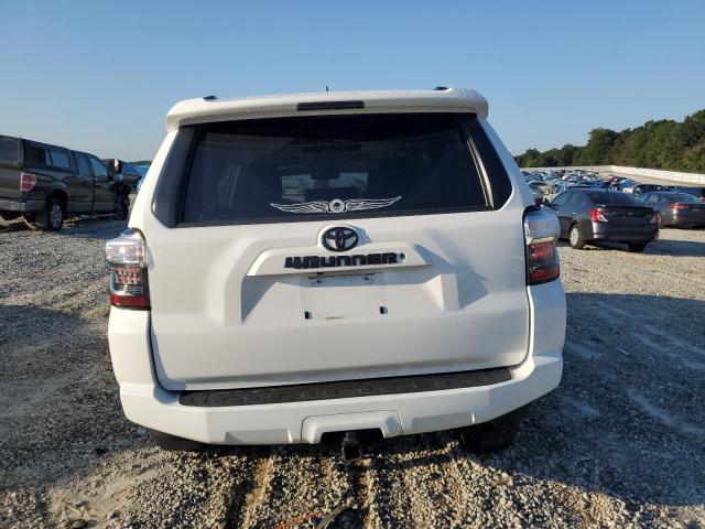 Photo 6 from auction – 2019 TOYOTA 4RUNNER SR with VIN JTEBU5JR4K5720278