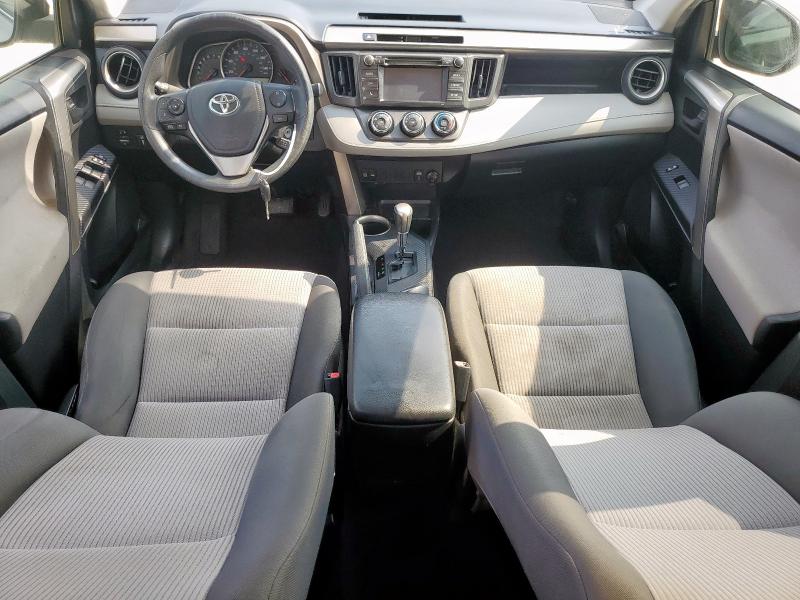 Photo 8 from auction – 2015 TOYOTA RAV4 LE with VIN JTMZFREV4FJ047145