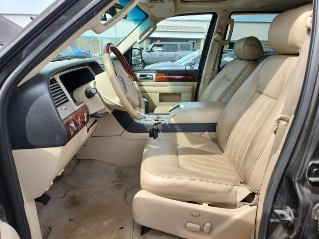 Photo 7 from auction – 2005 LINCOLN NAVIGATOR with VIN 5LMFU28555LJ14973