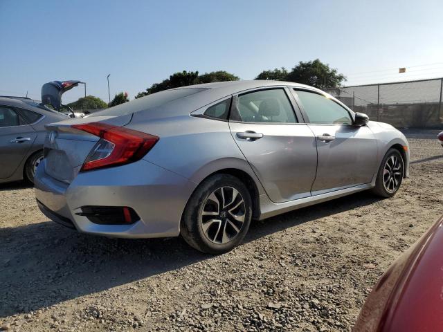 Photo 3 from auction – 2016 HONDA CIVIC LX with VIN 19XFC2F53GE068665