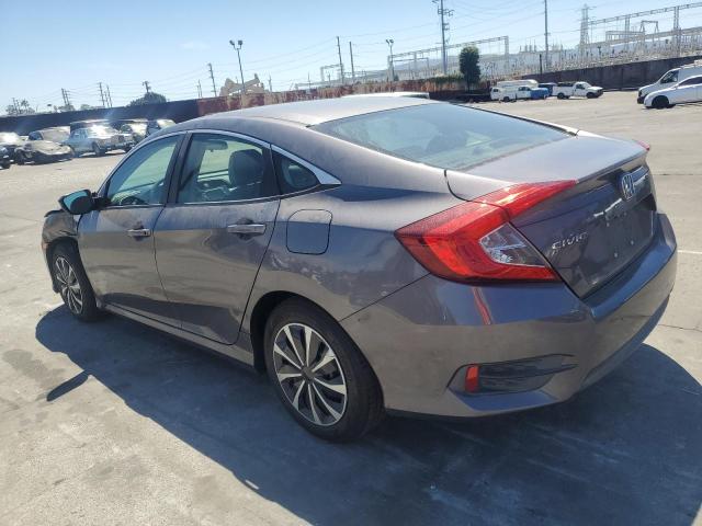 Photo 2 from auction – 2017 HONDA CIVIC LX with VIN 2HGFC2F58HH545744