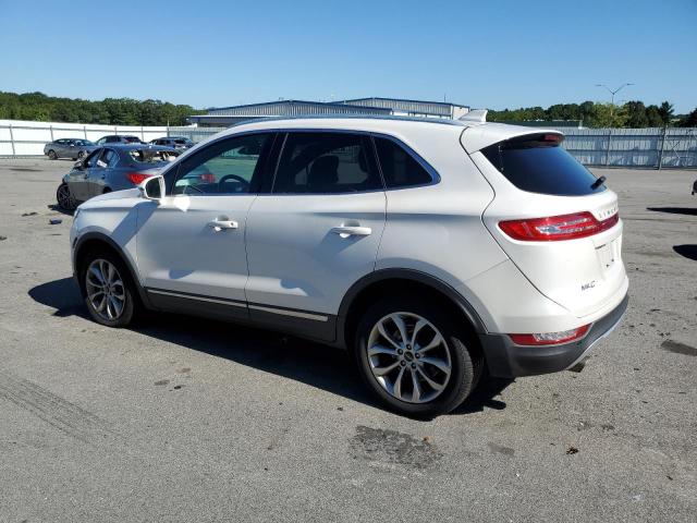 Photo 2 from auction – 2017 LINCOLN MKC SELECT with VIN 5LMCJ2C92HUL04878