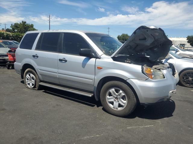 Photo 4 from auction – 2006 HONDA PILOT LX with VIN 2HKYF18136H556660