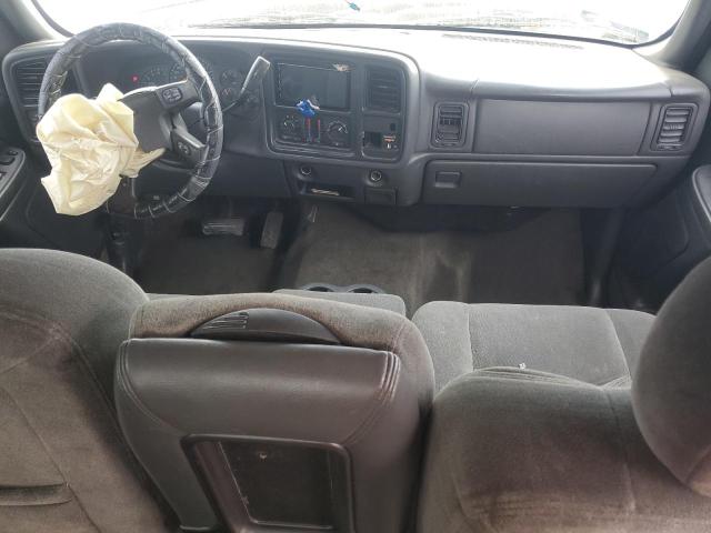Photo 8 from auction – 2004 CHEVROLET SILVERADO with VIN 2GCEC19T141314833
