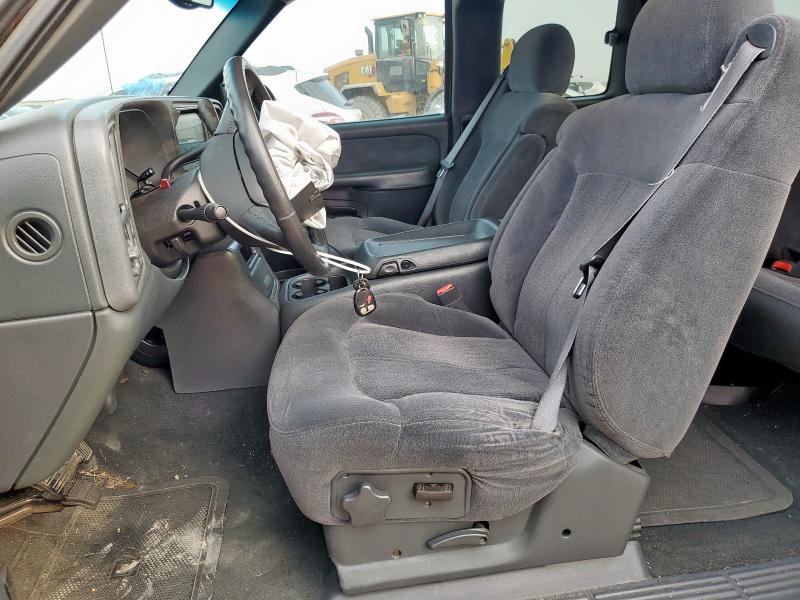 Photo 7 from auction – 2002 CHEVROLET SILVERADO with VIN 2GCEC19T721177524