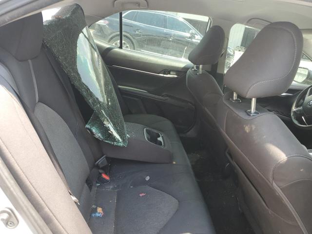 Photo 10 from auction – 2022 TOYOTA CAMRY LE with VIN 4T1C11AK2NU643073