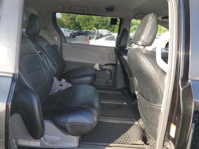 Photo 11 from auction – 2019 TOYOTA SIENNA with VIN 5TDZZ3DC8KS977406