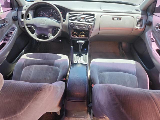 Photo 8 from auction – 2000 HONDA ACCORD LX with VIN 1HGCG5643YA044064