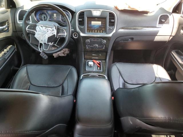Photo 8 from auction – 2016 CHRYSLER 300C with VIN 2C3CCAEG5GH243894