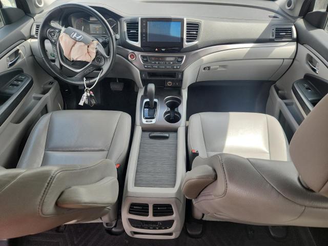 Photo 8 from auction – 2017 HONDA PILOT EXL with VIN 5FNYF5H57HB019804