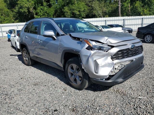 Photo 4 from auction – 2023 TOYOTA RAV4 XLE with VIN 2T3W1RFV5PC246029