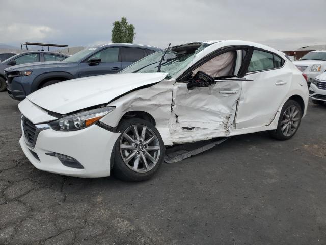 Photo 1 from auction – 2018 MAZDA 3 TOURING with VIN 3MZBN1L35JM172042