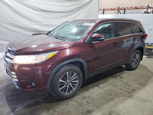 TOYOTA HIGHLANDER 2019 with VIN 5TDJZRFH2KS702641 - Photo from auction