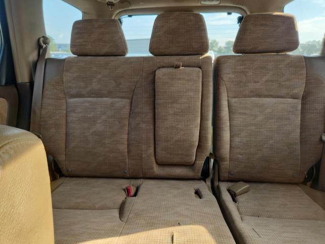 Photo 10 from auction – 2002 HONDA CR-V LX with VIN JHLRD68472C012205