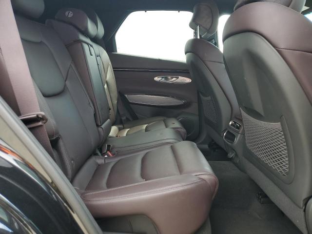 Photo 11 from auction – 2022 GENESIS GV70 BASE with VIN KMUMADTB1NU069750