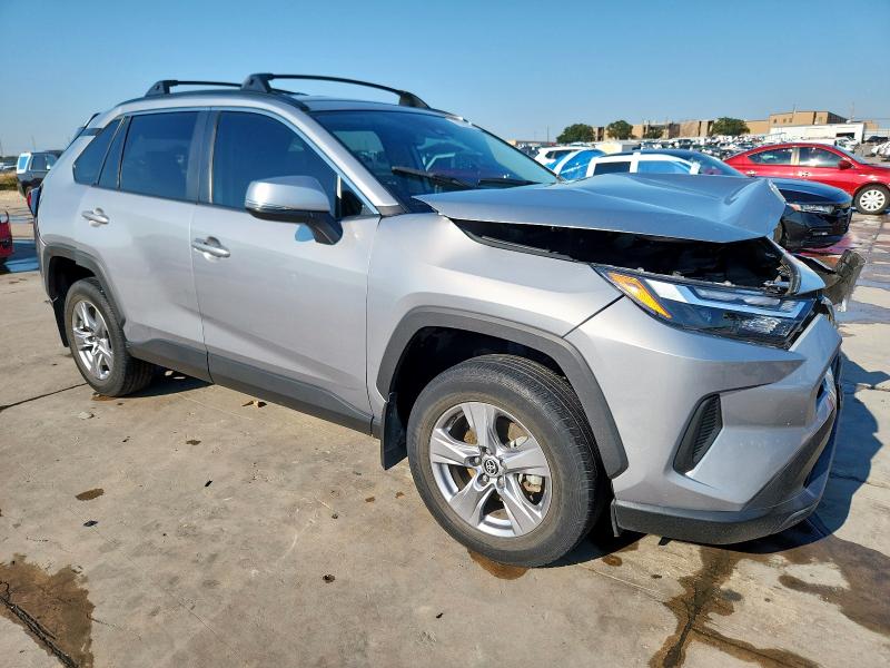 Photo 4 from auction – 2023 TOYOTA RAV4 XLE with VIN 2T3W1RFV6PC215663