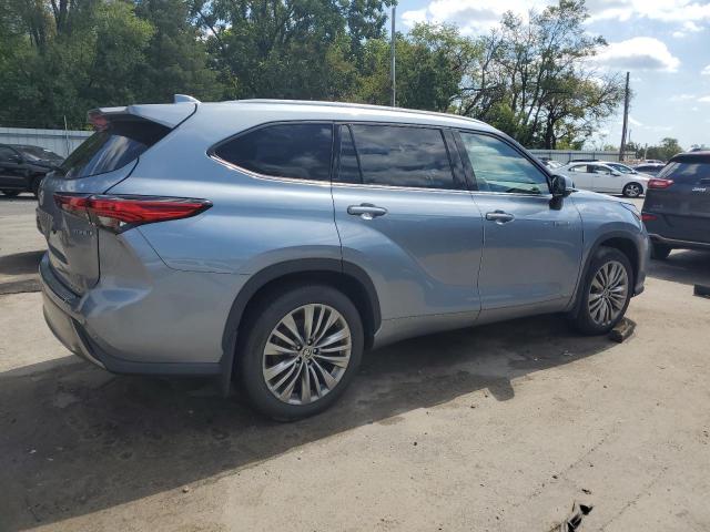 Photo 3 from auction – 2021 TOYOTA HIGHLANDER with VIN 5TDEBRCH3MS015052