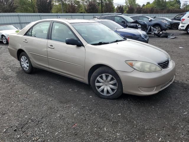Photo 4 from auction – 2005 TOYOTA CAMRY LE with VIN 4T1BE32K75U077552