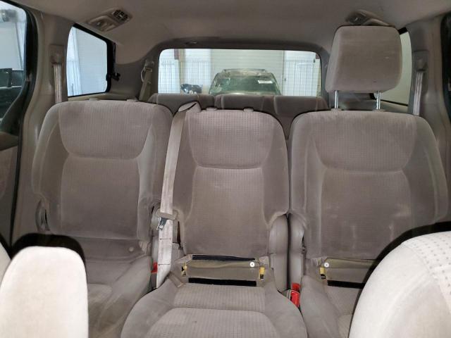 Photo 10 from auction – 2010 TOYOTA SIENNA CE with VIN 5TDKK4CC0AS335743