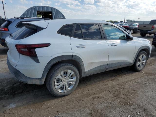 Foto 3 de la subasta – 2024 CHEVROLET TRAX LS con VIN KL77LFE22RC026014
