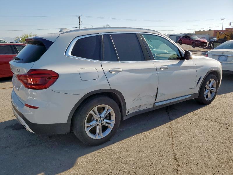 Photo 3 from auction – 2018 BMW X3 XDRIVE3 with VIN 5UXTR9C57JLC76935