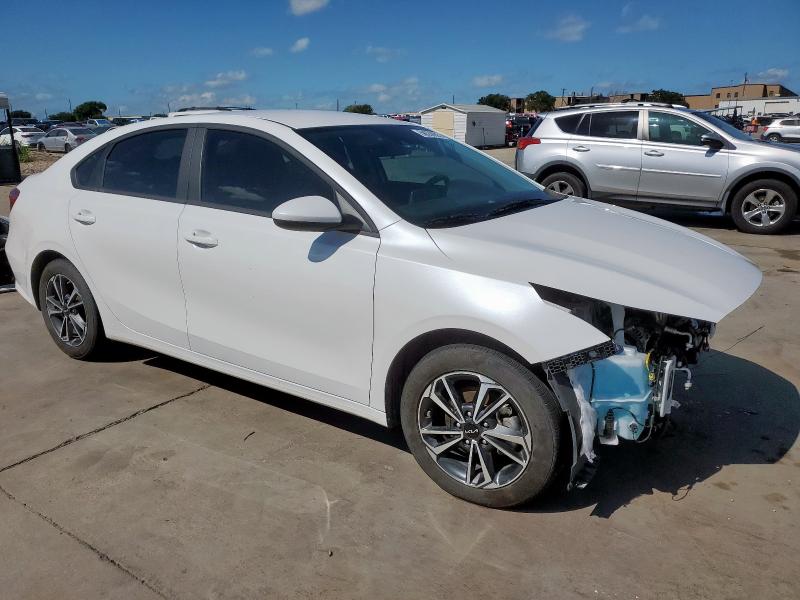 Photo 4 from auction – 2024 KIA FORTE LX with VIN 3KPF24AD5RE809348