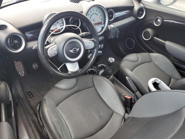 Photo 8 from auction – 2010 MINI COOPER S with VIN WMWMF7C5XATX42757