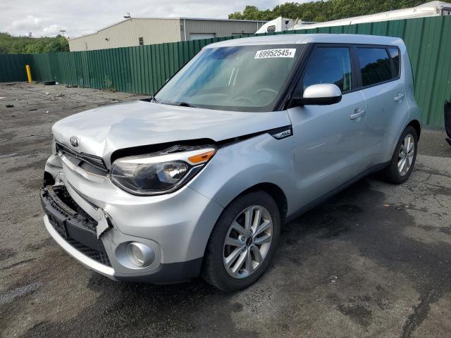 KIA SOUL + 2018 with VIN KNDJP3A53J7509777 - Photo from auction