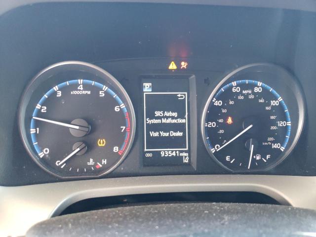 Photo 9 from auction – 2017 TOYOTA RAV4 XLE with VIN 2T3RFREV0HW602693