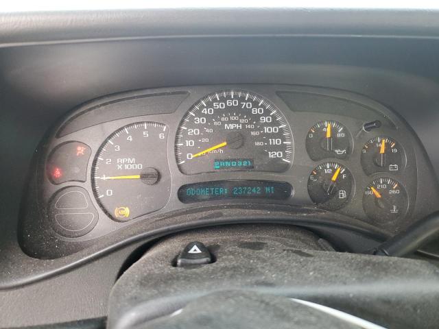 Photo 9 from auction – 2004 CHEVROLET SILVERADO with VIN 1GCEK19T44Z211917