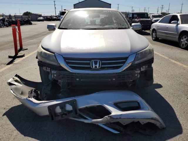 Photo 5 from auction – 2015 HONDA ACCORD with VIN 1HGCR2F89FA033806