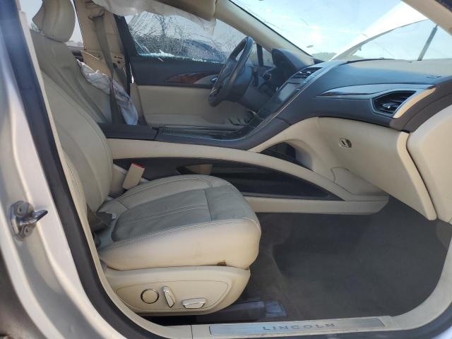 Photo 7 from auction – 2013 LINCOLN MKZ HYBRID with VIN 3LN6L2LUXDR820163