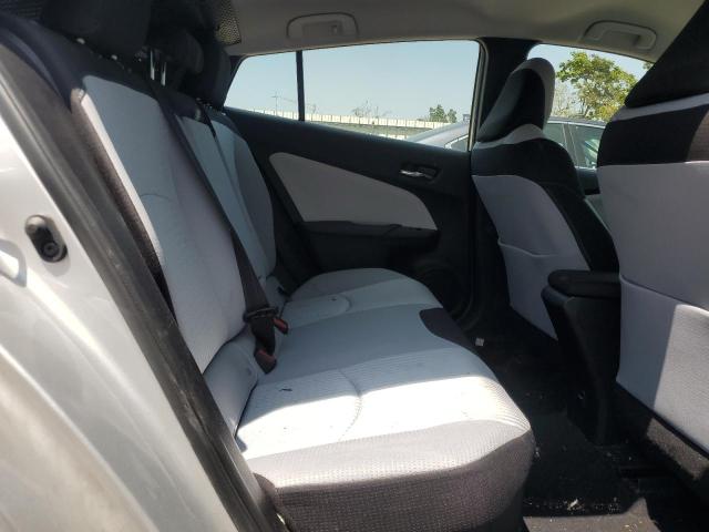 Photo 10 from auction – 2018 TOYOTA PRIUS with VIN JTDKARFU4J3067625