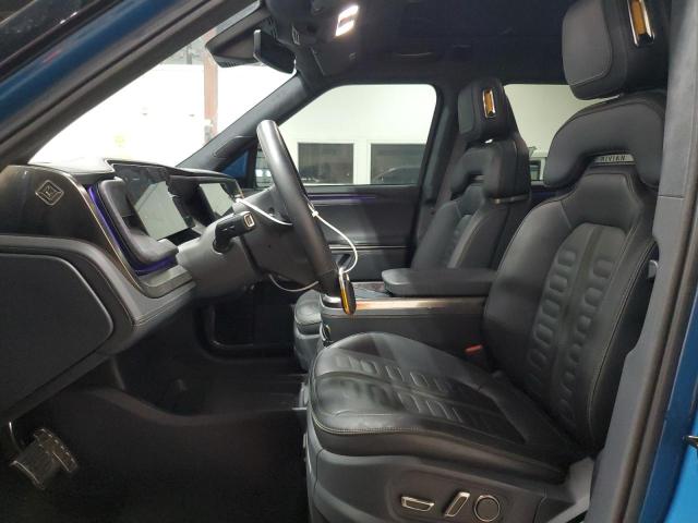 Photo 7 from auction – 2022 RIVIAN R1T LAUNCH with VIN 7FCTGAAL6NN011726