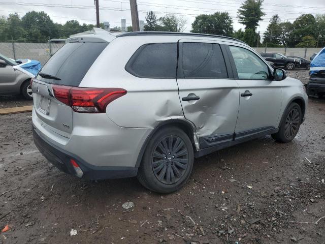 Photo 3 from auction – 2020 MITSUBISHI OUTLANDER with VIN JA4AD3A38LZ010787