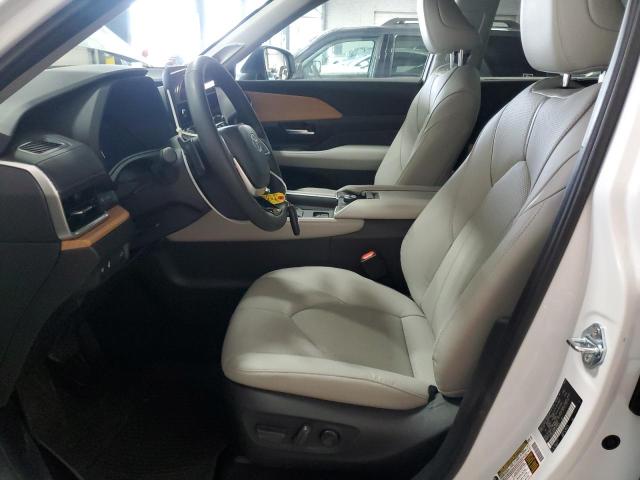 Photo 7 from auction – 2025 TOYOTA GRAND HIGH with VIN 5TDAAAB53SS079910
