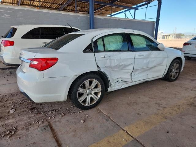 Photo 3 from auction – 2014 CHRYSLER 200 TOURING with VIN 1C3CCBBB6EN214200