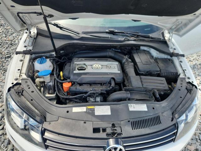 Photo 11 from auction – 2015 VOLKSWAGEN EOS LUX with VIN WVWFW8AH1FV003285
