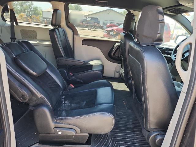 Photo 10 from auction – 2017 DODGE GRAND CARA with VIN 2C4RDGCG5HR828415