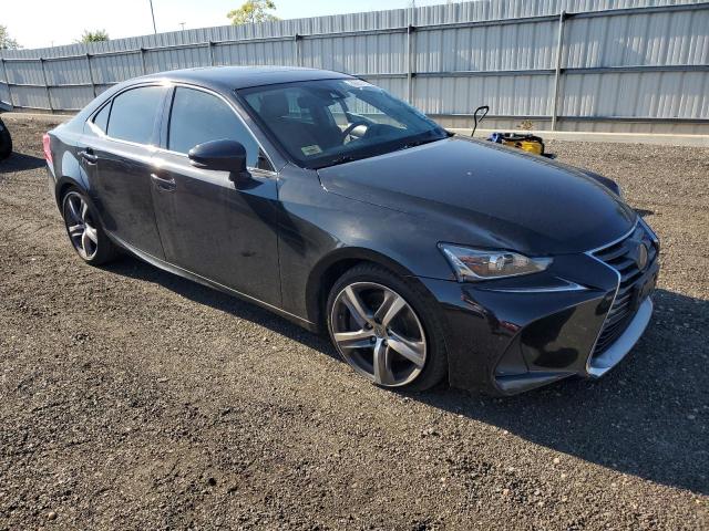 Photo 4 from auction – 2018 LEXUS IS 300 with VIN JTHC81D20J5030576
