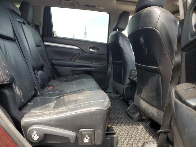 Photo 11 from auction – 2015 TOYOTA HIGHLANDER with VIN 5TDJCRFH7FS011404