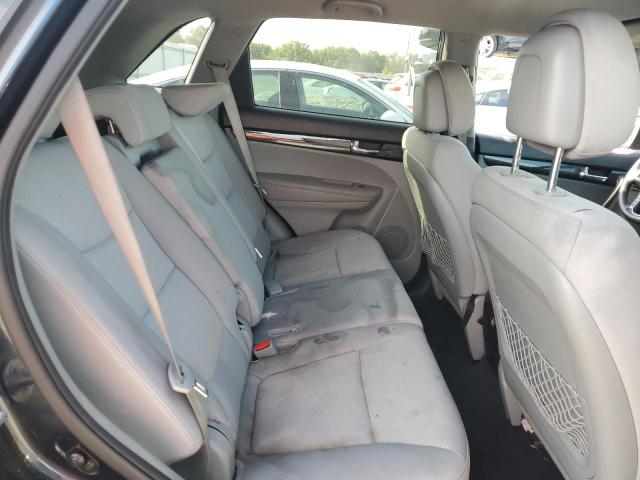 Photo 11 from auction – 2012 KIA SORENTO BASE with VIN 5XYKTCA65CG243788