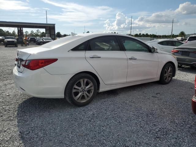 Photo 3 from auction – 2011 HYUNDAI SONATA SE with VIN 5NPEC4AC3BH115887